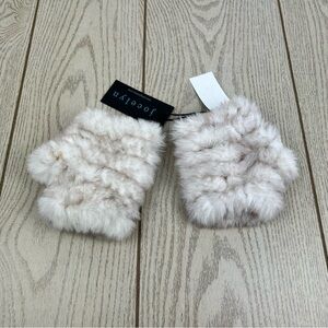 Jocelyn Women's Mandy Faux Fur Fingerless Knit Mittens OS Ivory Multi $55